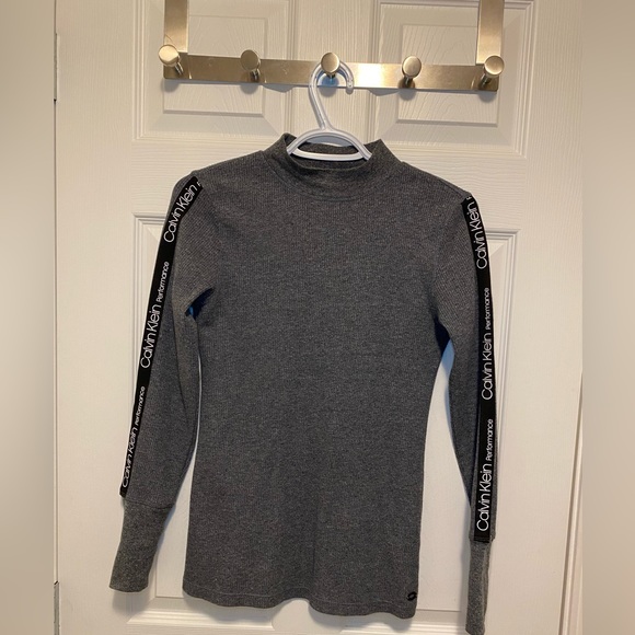 Calvin Klein Grey Top - Picture 1 of 5